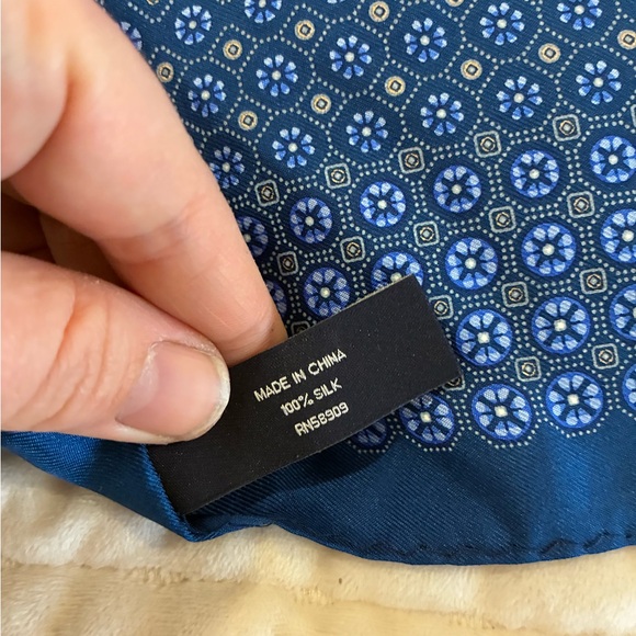 Daniel Cremieux Blue Patterned Pocket Square Silk - Picture 2 of 4